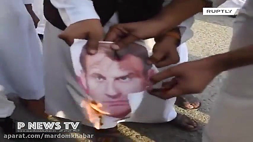 معترضان در کراچی پاکستان آدمک...