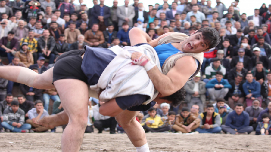 هیجان این کشتی به شدت بالاست ف...