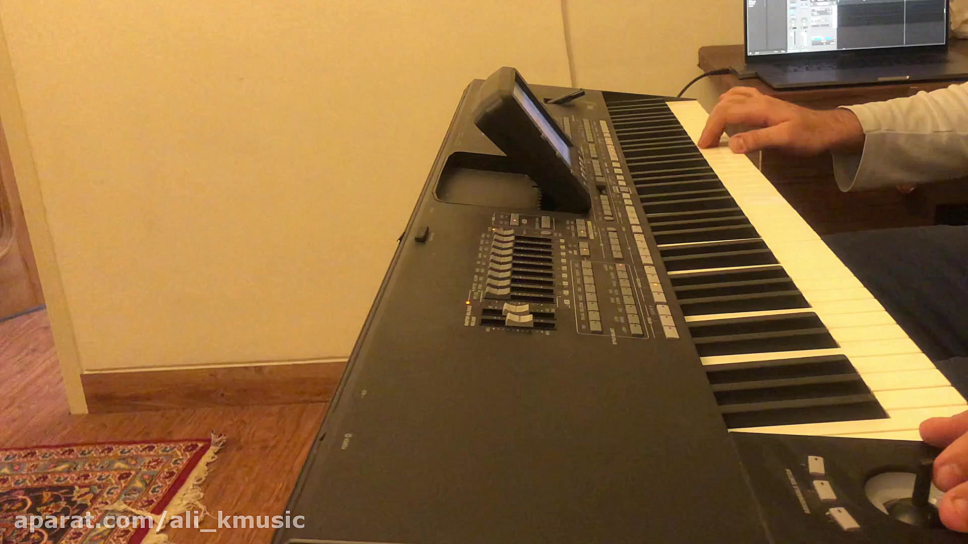 یار شیرین از لیلا فروهر