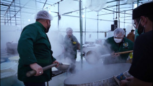 مواکب آذری ها درخدمت زائران ام...