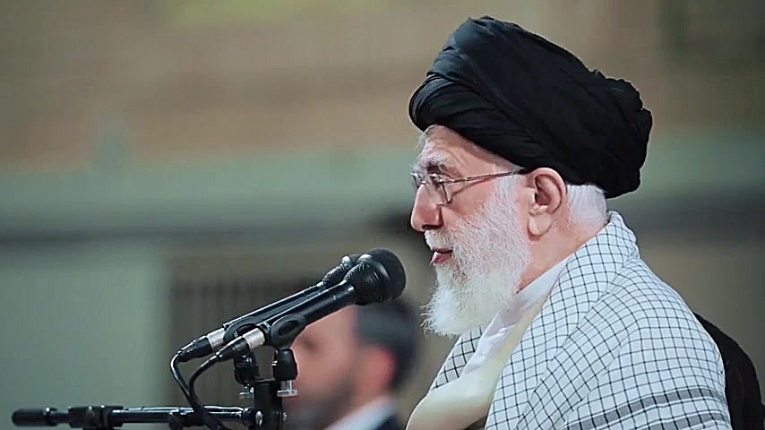 معنای علم نافع در کلام مقام مع...