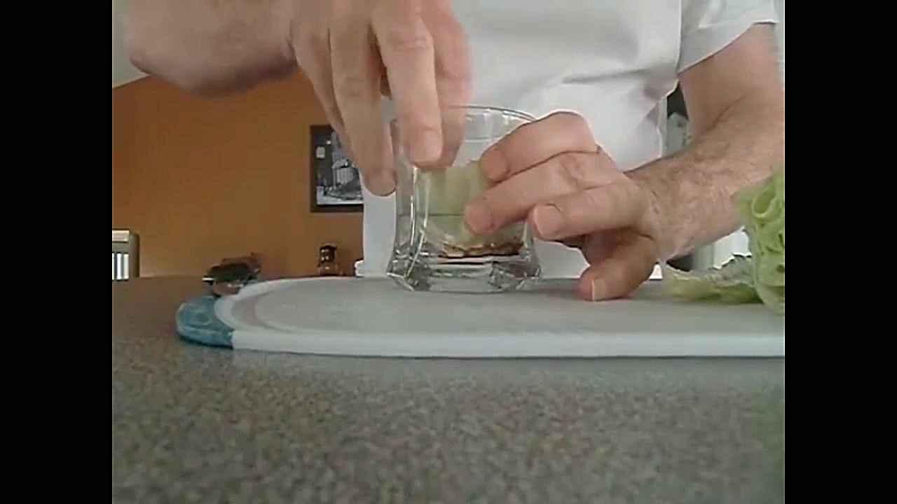 پرورش کاهو در منزل به سادگی