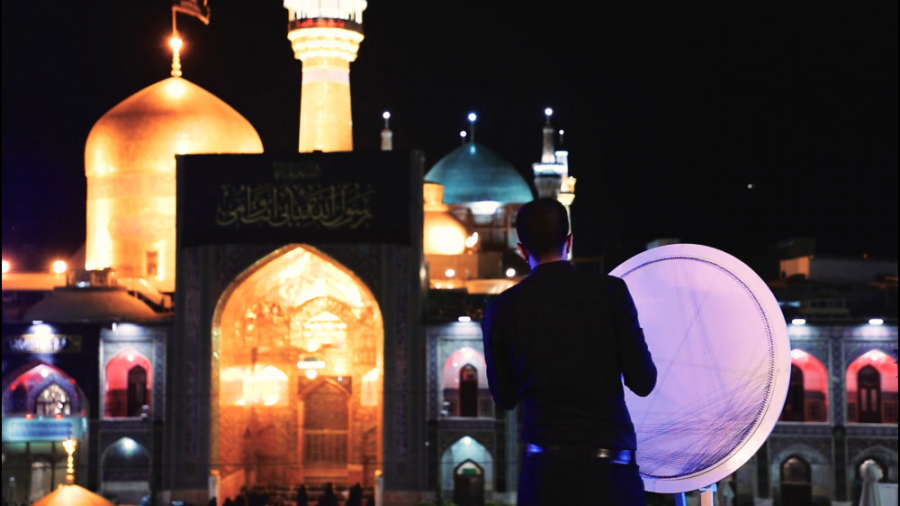 اجرای گروه ریسمونا در حرم مطهر...