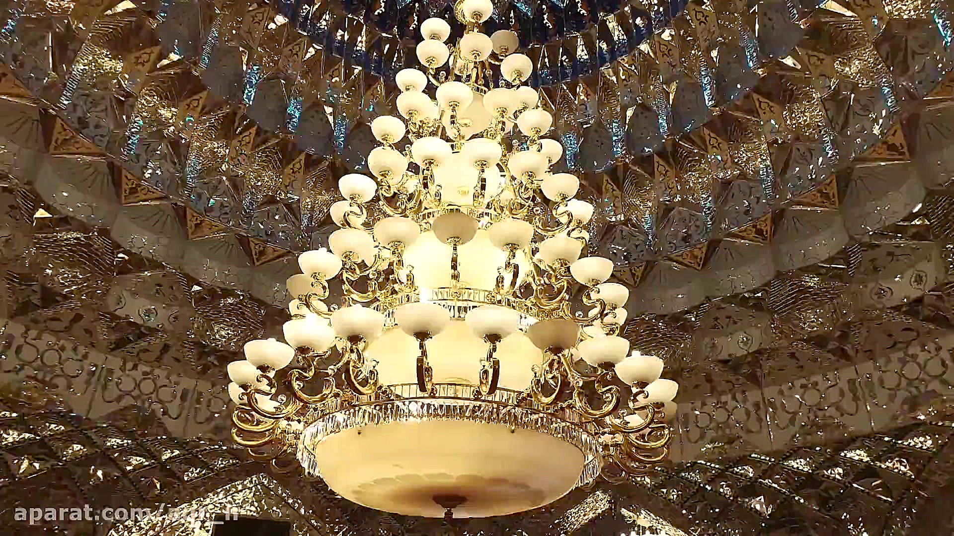 اینجا چراغی روشن است ...