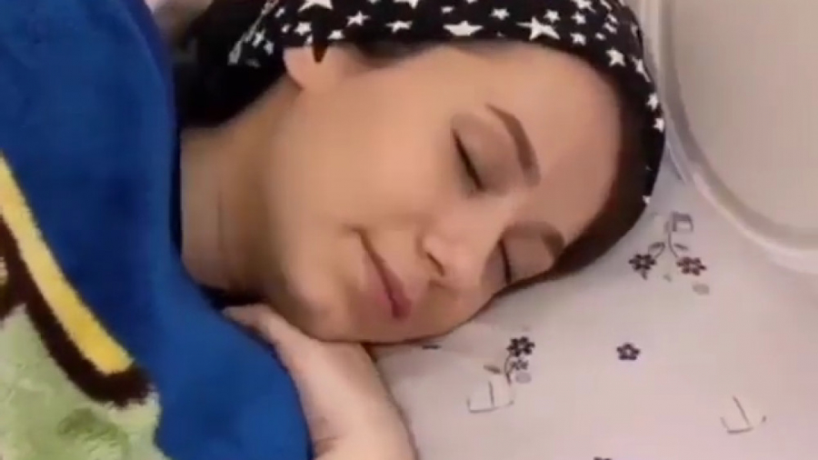 بعد از حاضری زدن  کلاس آنلاین...