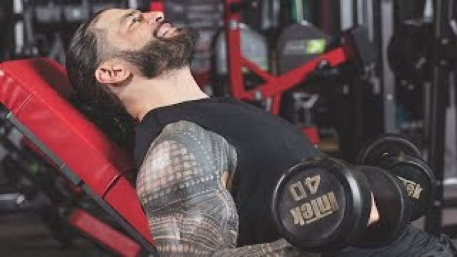 بدنسازی رومن رینز  ستاره کشتی...