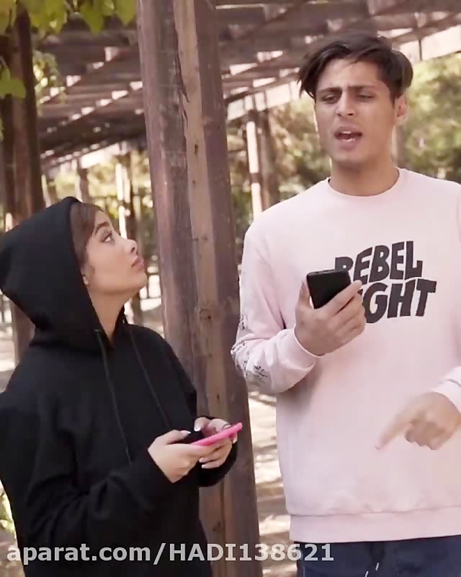 هنوزم یه تار موتو به دنیا نمی...