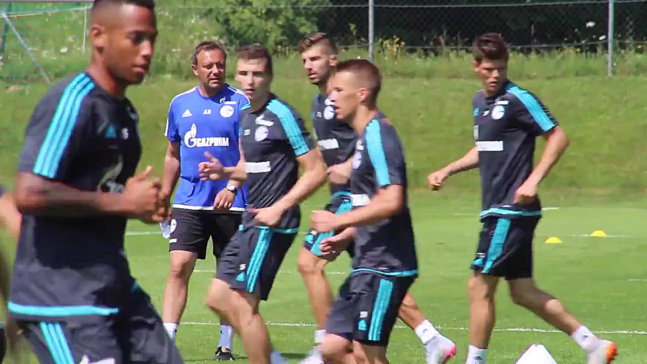 پیگیری تمرینات شالکه زیر گرمای...