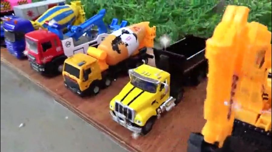 ماشین بازی| تراکتور |امبولانس|...