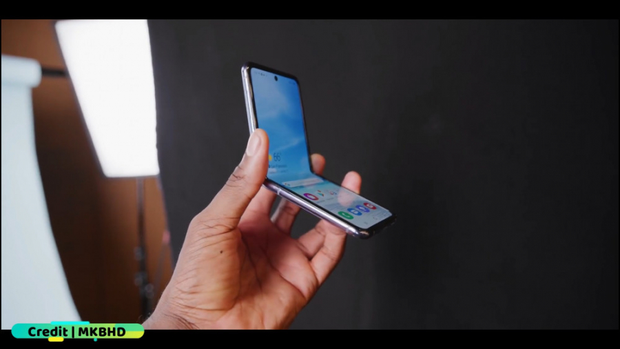 نگاه کلی به آیفون12 Flip اپل (...