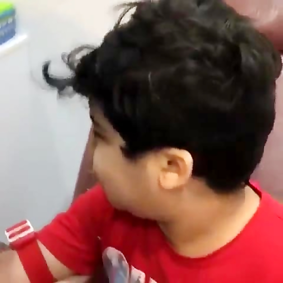 خون گرفتن از یک پسر ترسو