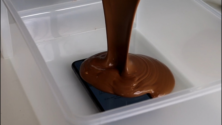 تست مقاومت آیفون 11 پرو اپل (i...