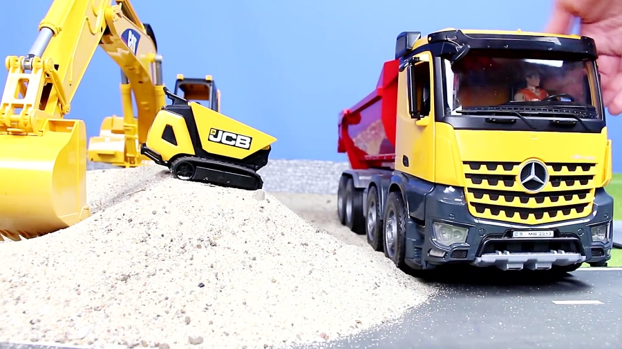 ماشین بازی  اسباب بازی  بازی ب...