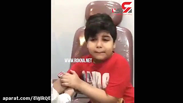 امپول زدن به یک بچه