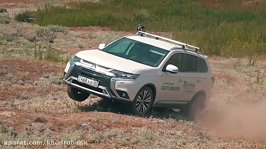 رقابت ۹ شاسی بلند مشهور را حین...