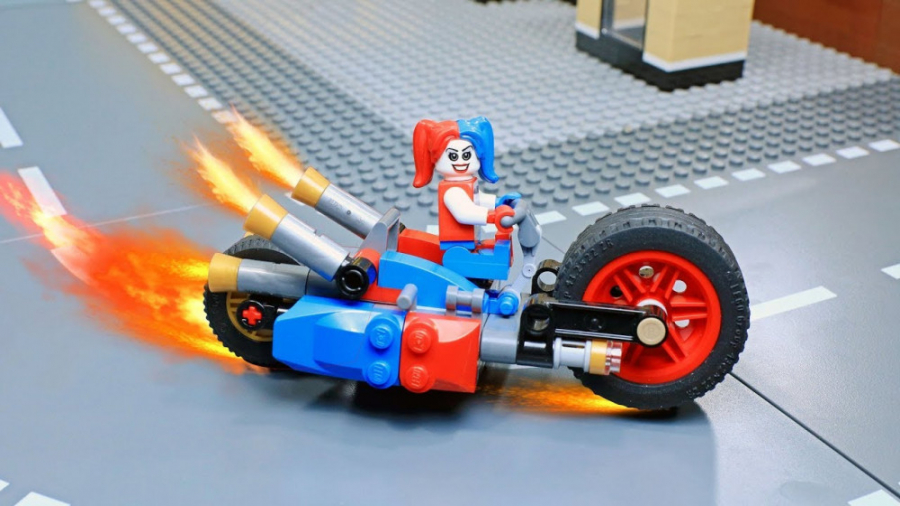 انیمیشن لگو  هارلی کویین و بتم...