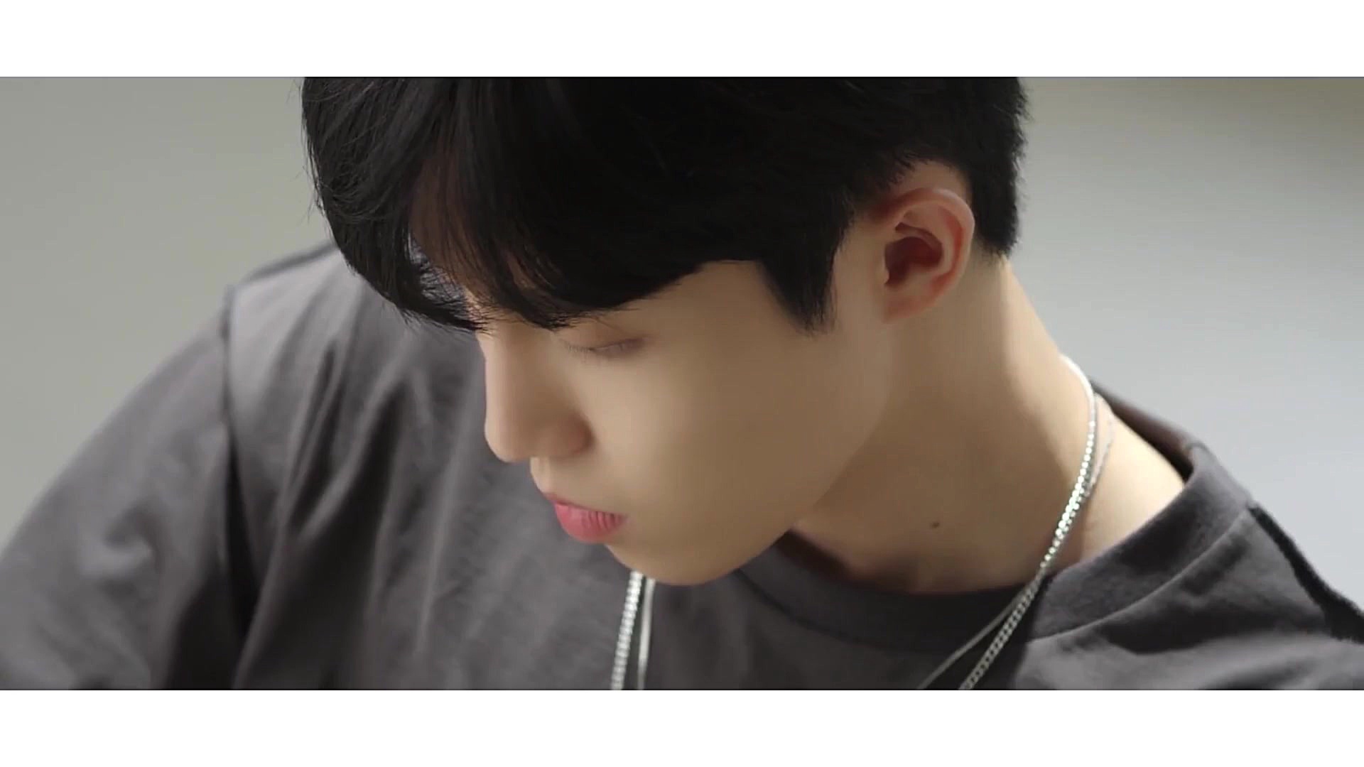 KIM JAEHWAN i& 039;m not okay