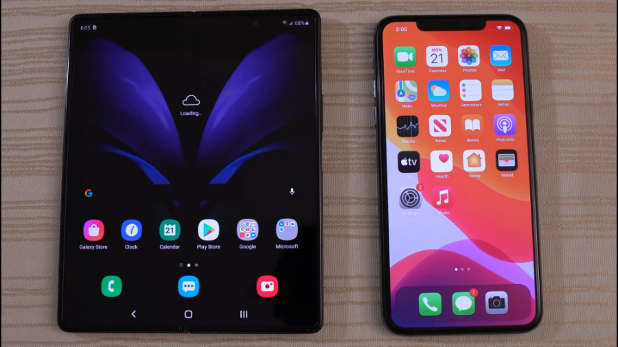 مقایسه سرعت گلکسی Z Fold 2 و آ...
