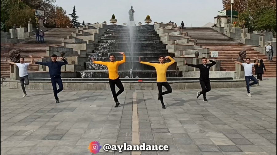 رقص آذری کوبه ای جوانان گروه آ...