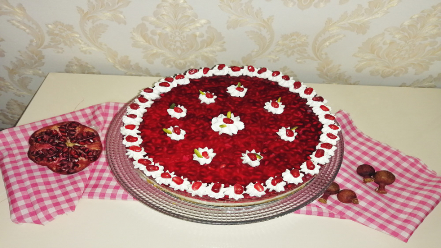 شیرینی با طعم یلدا: چیزکیک انا...