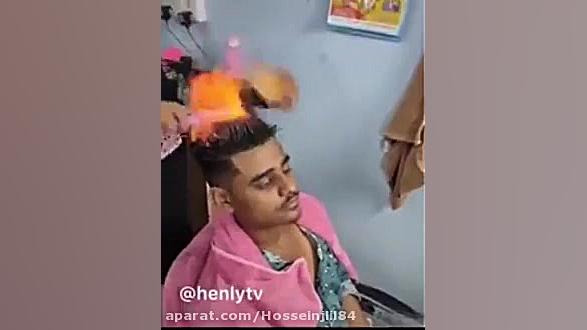 وضعیت واتساپ طنز ارایشگر