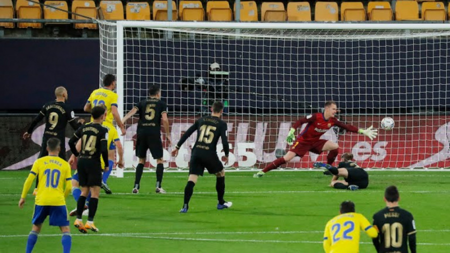 گل کادیز به بارسلونا ( توسط آل...