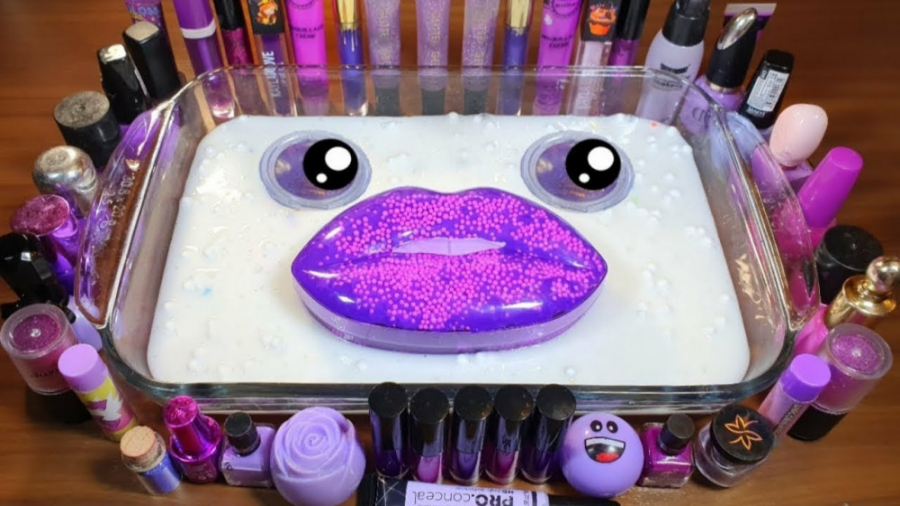 لوازم میکاپ اکلیل  تم بنفش