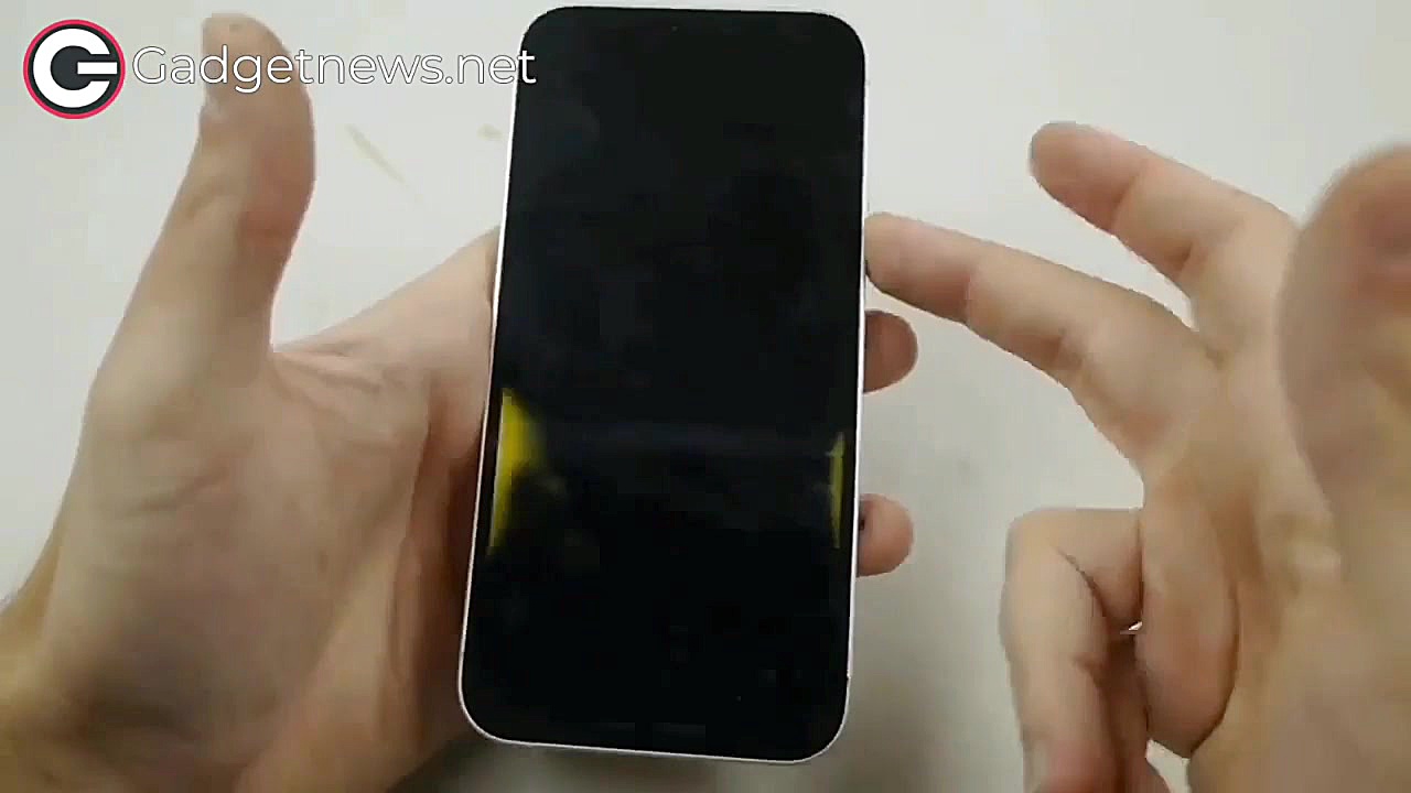 تست مقاومت آیفون 12 و گلکسی اس...