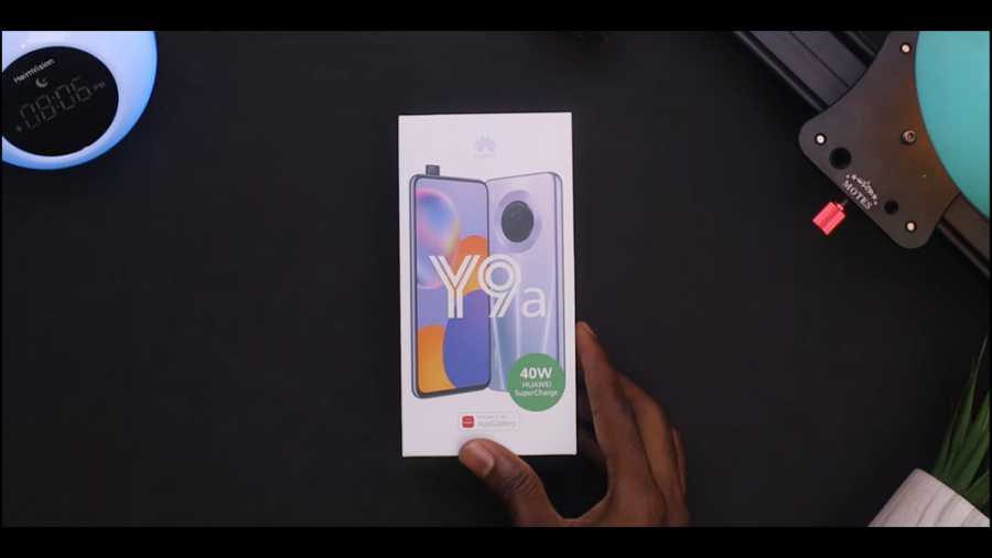 بیرون از جعبه  گوشی موبایل هوآ...