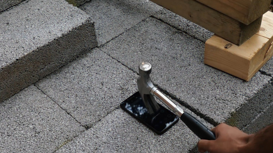 تست مقاومت محافظ نمایش مایع بر...