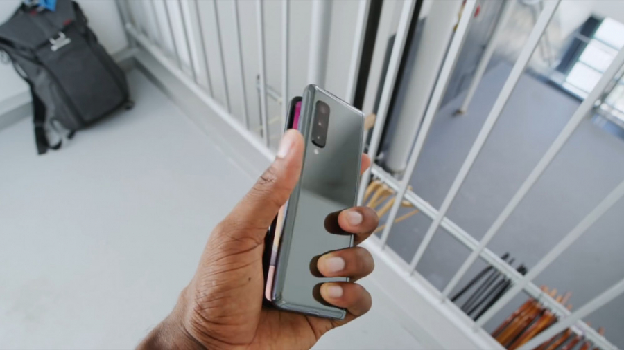 بررسی تخصصی گوشی های تاشو