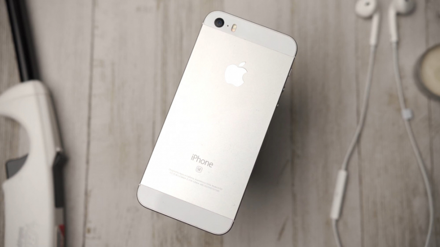 بررسی تخصصی آیفون SE اپل ( App...