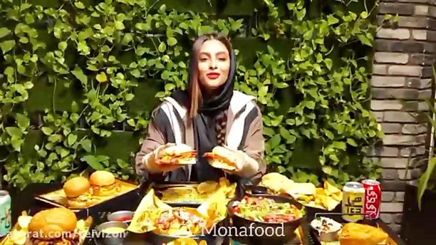 تیست ساندویچ بیکن، سالاد گریل و سیب چیپس | مونا فود