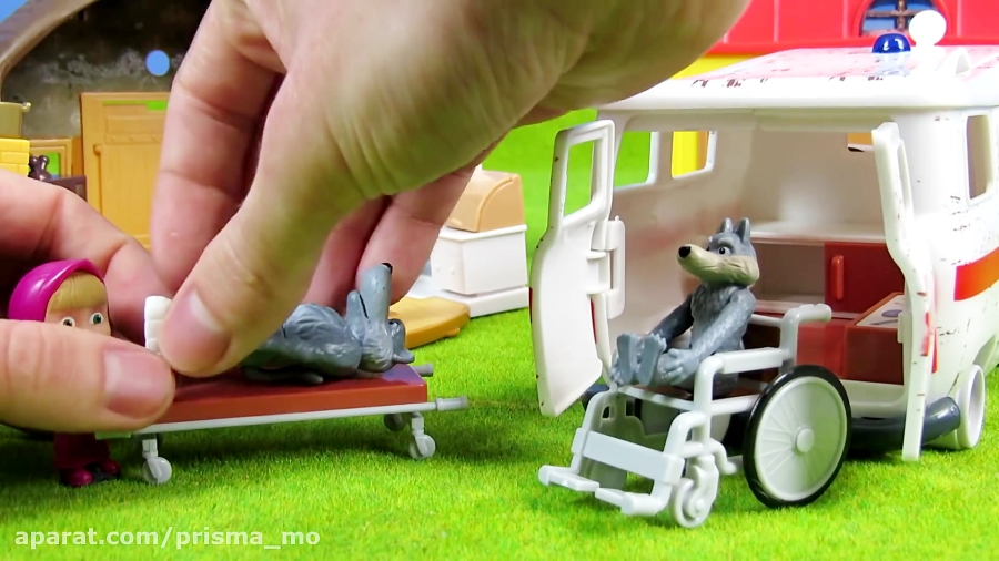 ماشین بازی  اسباب بازی  آمبولا...