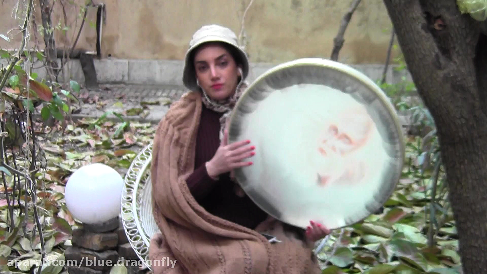 دف نوازی آهنگ شب یلدا مولایی...