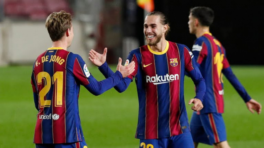 خلاصه بازی بارسلونا 2 1 سوسیدا...