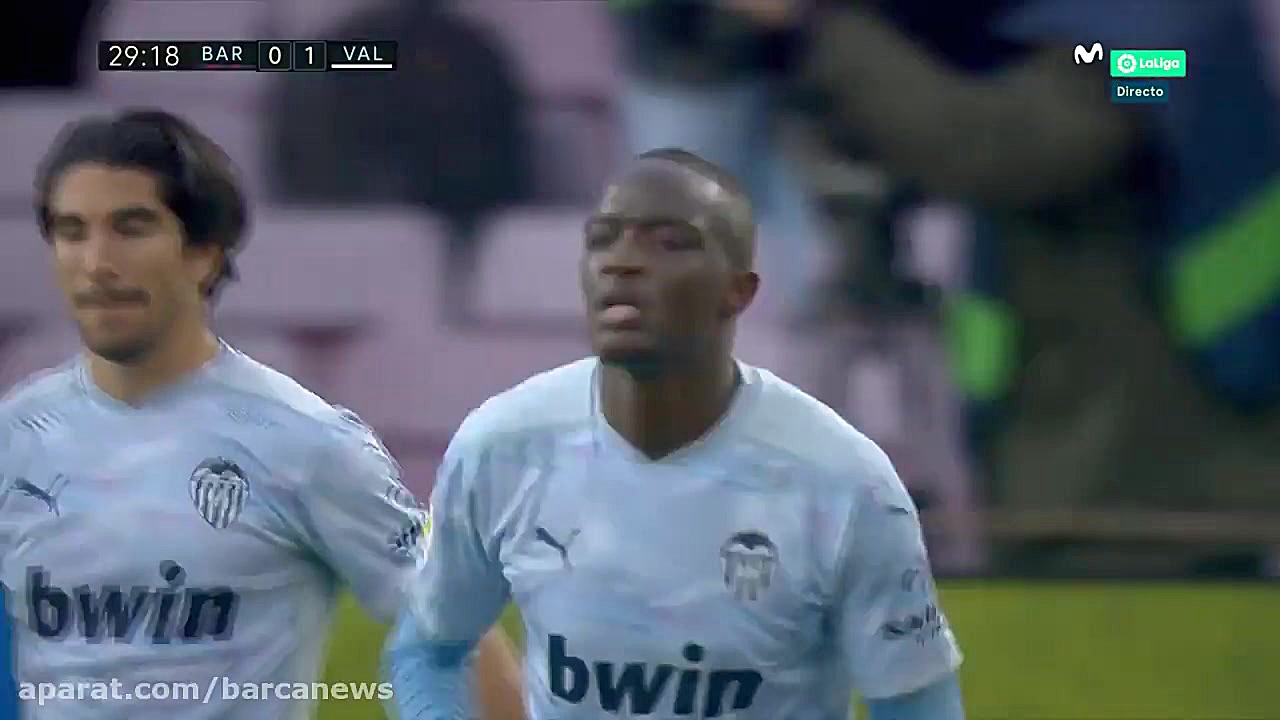 گل والنسیا به بارسلونا ( توسط...