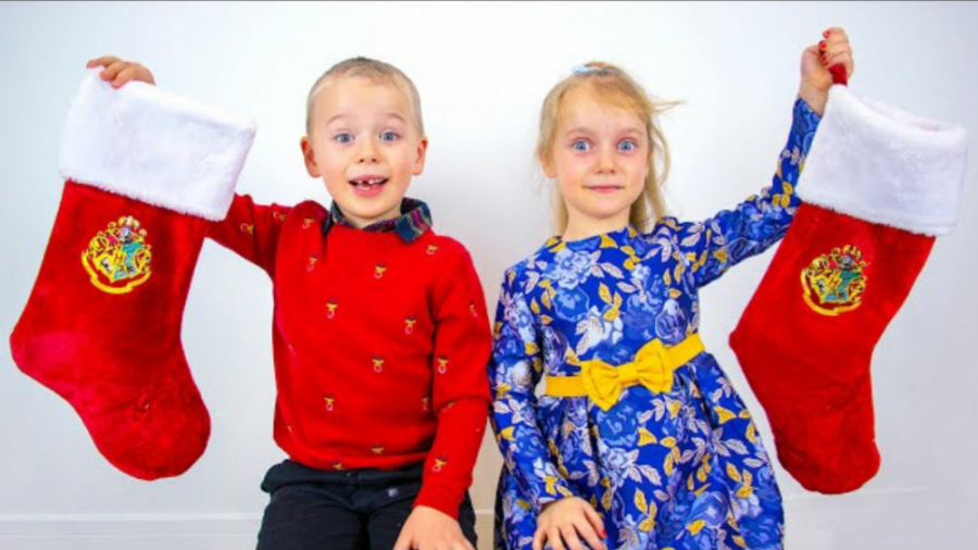 گبی و الکس : چالش جوراب کریسمس