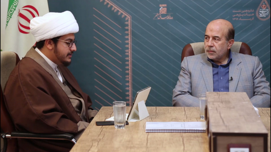 نقش مداحان در گسترش معارف و جل...