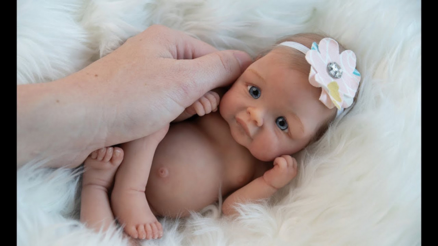 لباس برای نوزاد عروسکی