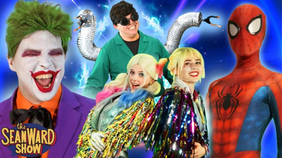 نمایش هارلی کویین  جوکر  اسپای...