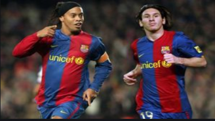 دریبل رونالدو مسی و رونالدینیو