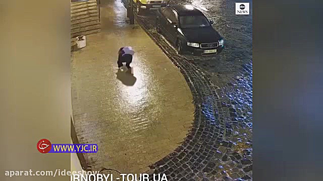 طنز لیزخوردن عابر پیاده هاجهت...