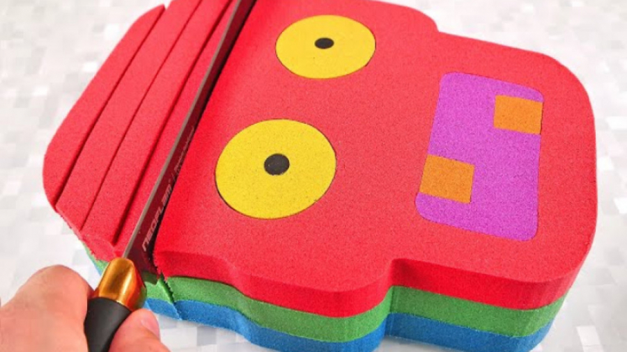 بازی با ماسه های متحرک برای سر...