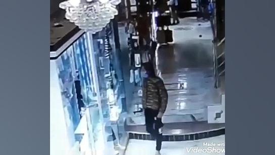 سرقت گوشی موبایل مثل آب خوردن...