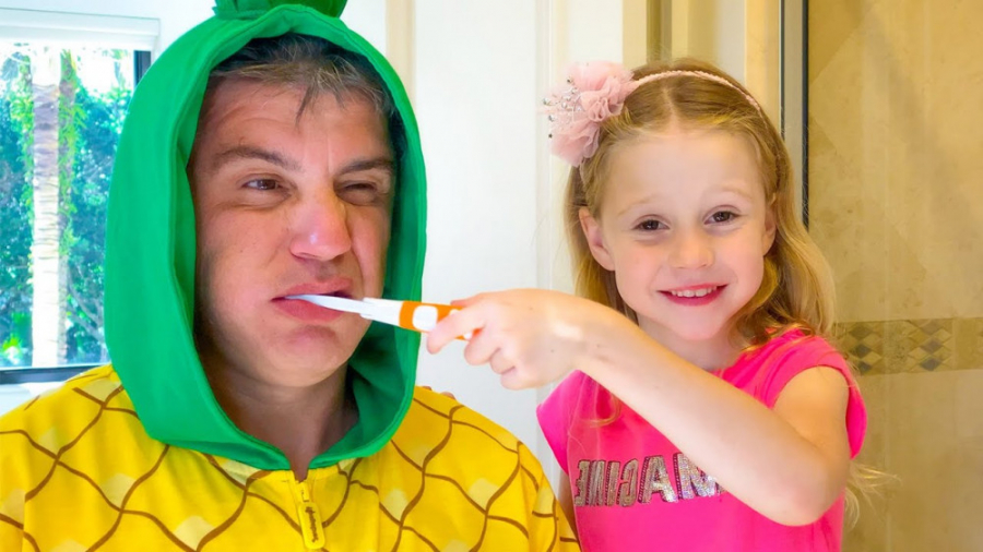 ناستیا و پدر  ناستیا نقش والدی...