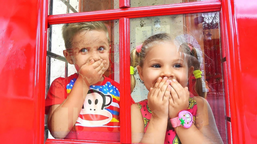 دیانا و روما با پدر در مزرعه ق...