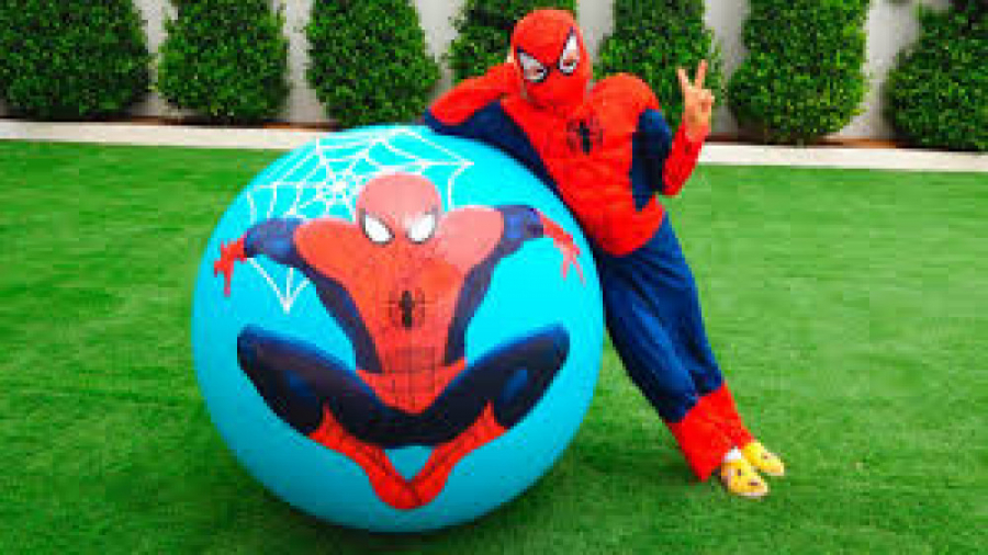 ولاد و نیکی  ولاد یک ابرقهرمان...