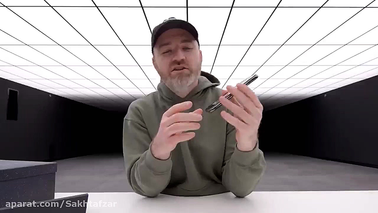 نسخه ایلان ماسک آیفون 11 پرو