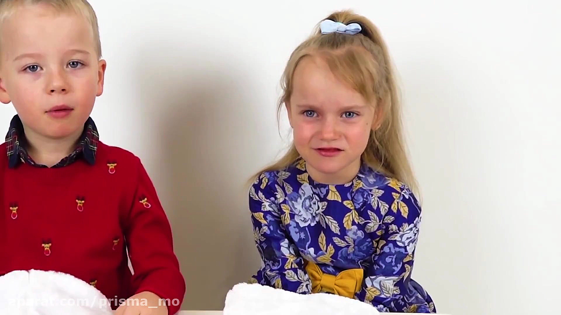 گبی و الکس | چالش جوراب کریسمس